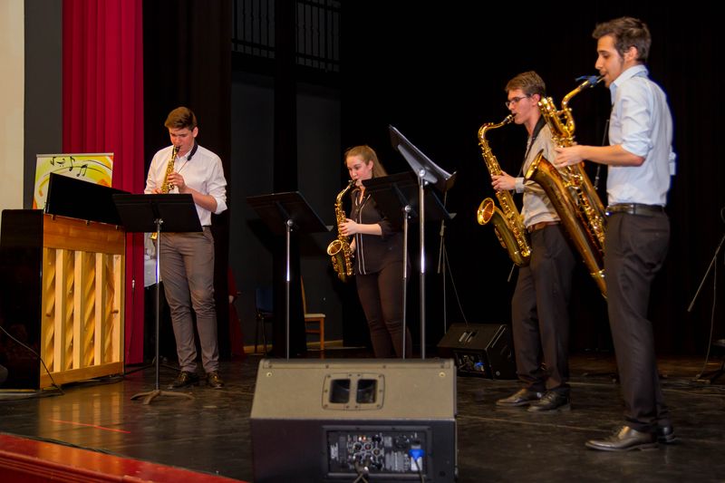Az 50 éves kisújszállási zeneiskola jubileumi rendezvénysorozat - Művészetoktatás Napja: Ifjú muzsikusok a pódiumon