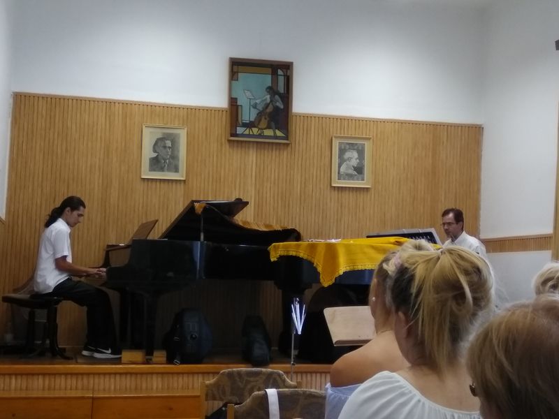 2018 év végi zongora tanszaki hangverseny